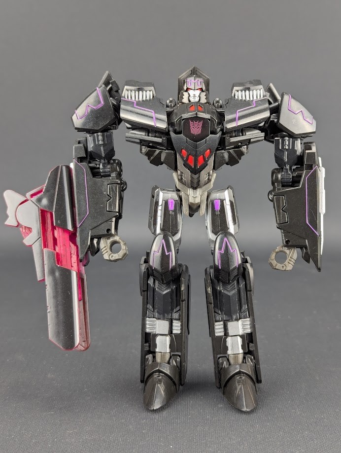 Transformers Generations Megatron complete Takara TG-25 Thrilling