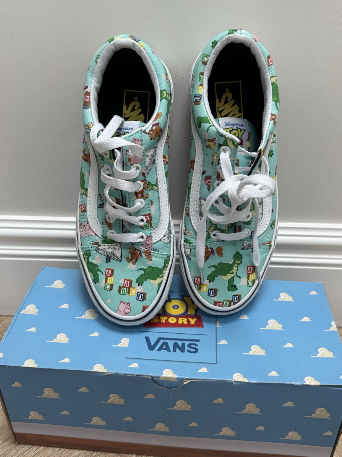 VANS Old Skool x Toy Story Andy's Toys Blue Canvas Trainers New Box UK 5 image 3