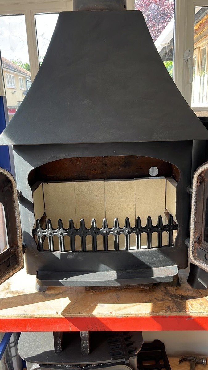 Villager B range 7kw, Stove, MULTIFUEL, (log,wood+burner), DEFRA