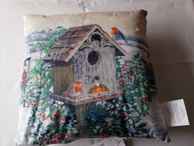 Rotkehlchen mit Nistkasten Leuchtkissen
