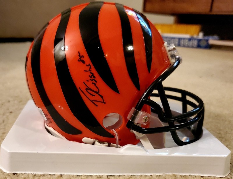 Tee Higgins Cincinnati Bengals Signed Mini Helmet w/ Beckett COA