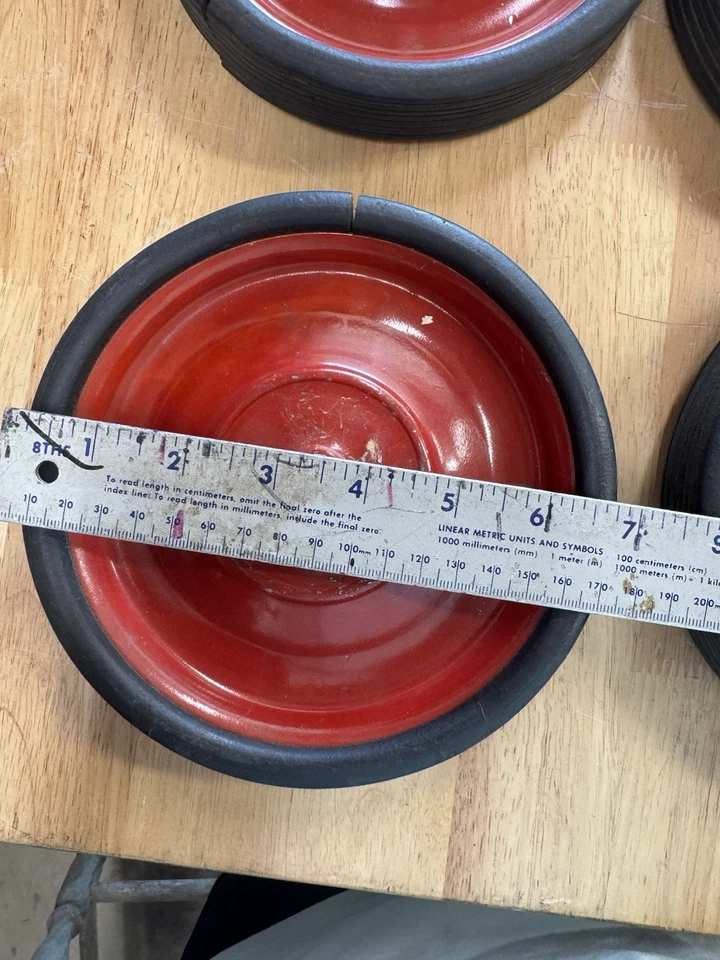 Juego de ruedas de vagón rojo Nos Kids radio volante y más Foto 2 de 3