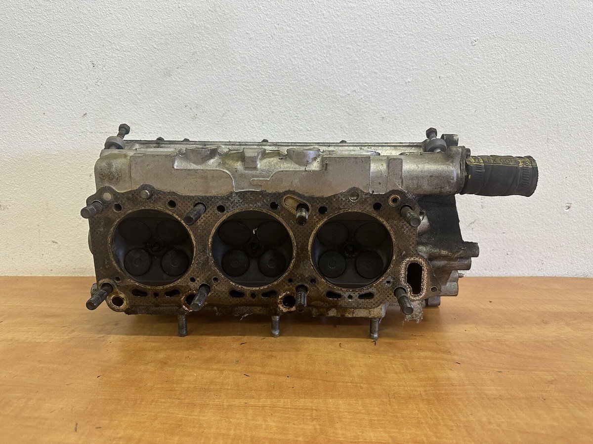 Nページ 90-93 Nissan 300zx Z32 NA OEM VG30 Engine Cylinder Head LEFT