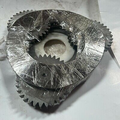 1032597 3103551 CARRIER WITH GEAR FITS HITACHI ZX330-3 ZX350 1032597 3103551 CARRIER WITH GEAR FITS HITACHI ZX330-3 ZX350