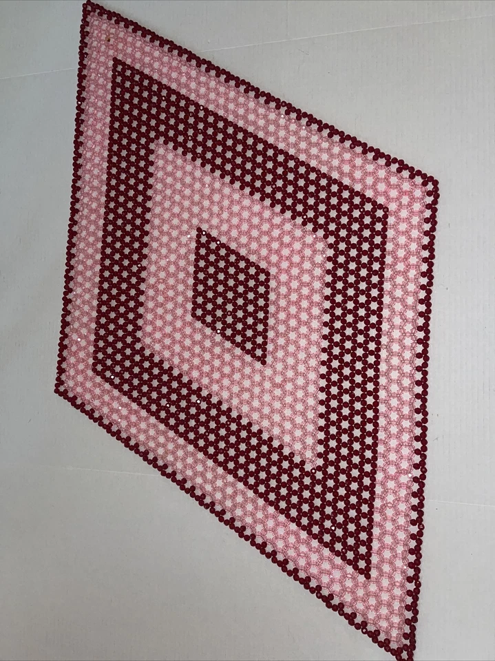 Table Runner Acrylic Beaded Mesh Pink Faceted Faux-Crystal Home Decor 40x23” - Image 2 of 4