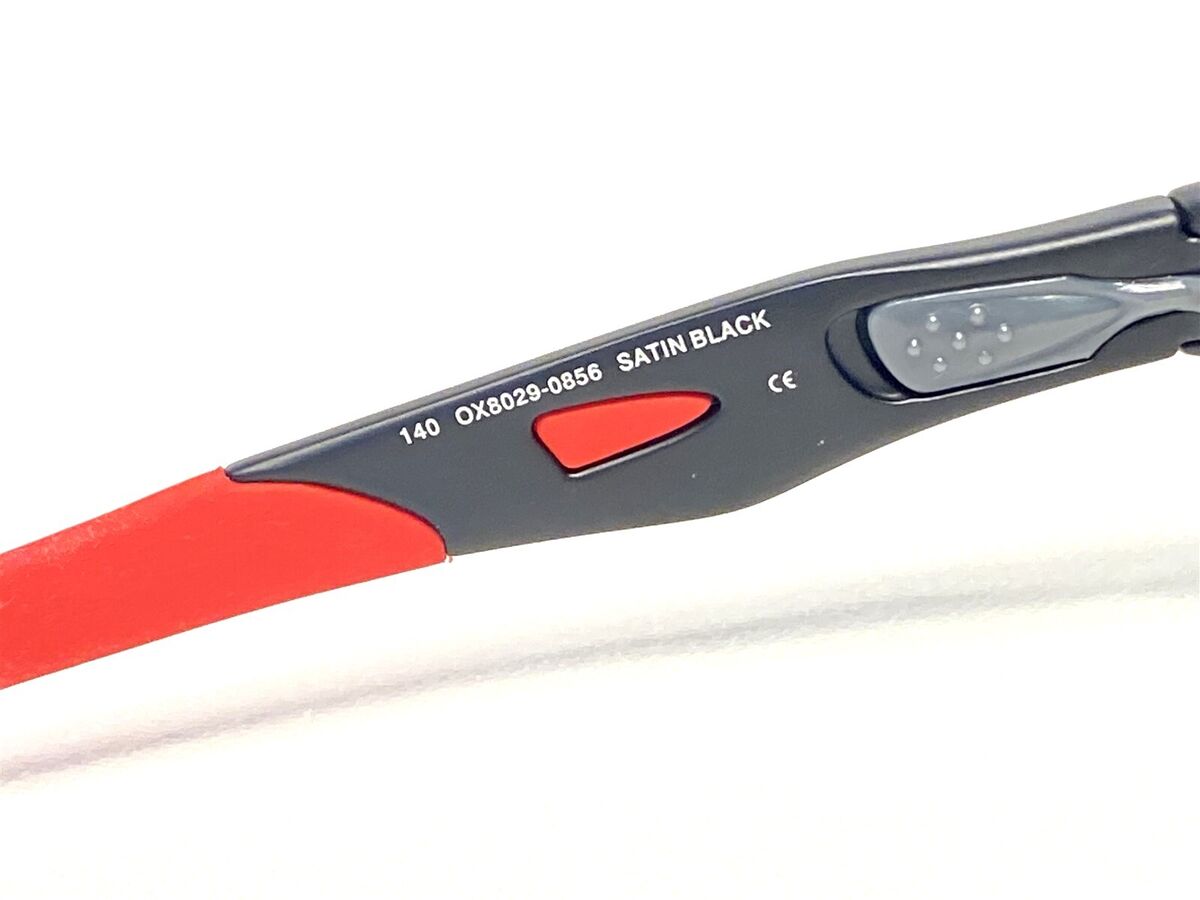 NEW Oakley Crosslink OX8029-0856 Mens Satin Black & Red NEW Oakley Crosslink OX8029-0856 Mens Satin Black & Red