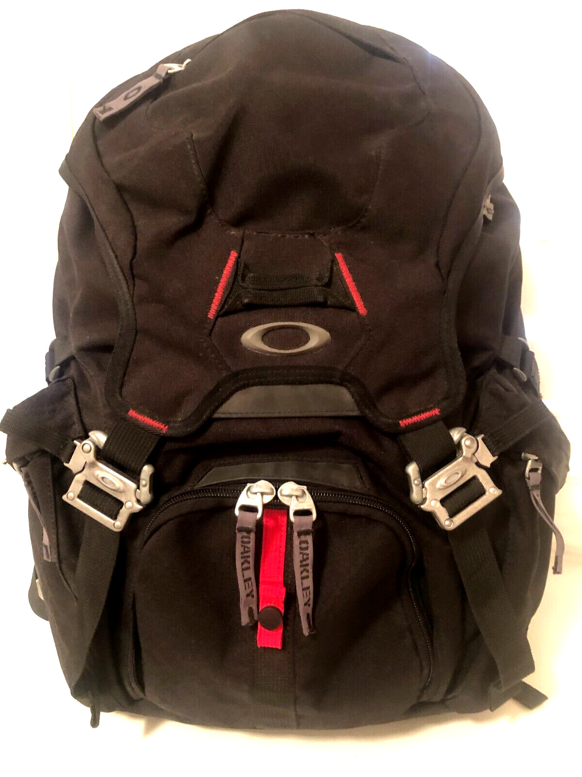 RARE OAKLEY TACTICAL FIELD GEAR BACKPACK Black O Pack… Gem