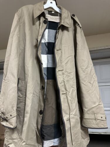 Louis Vuitton TRENCH CABAN JACKET BURBERRY WOMEN KHAKI 100% silk T38  ref.458858 - Joli Closet