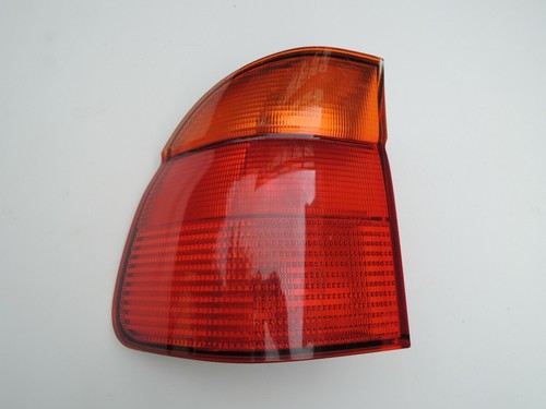 Rückleuchte links außen BMW 5er E39  8361671  Touring Rücklicht Heckleuchte