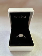Pandora Authentic Timeless Elegance Ring  Size  7  190947CZ W Hinged Box