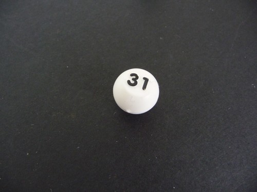 Spare Parts - CHAD VALLEY BINGO WHITE NUMBERED BALLS (No 1 to 45) - 0.5"/ 12.5mm - Picture 33 of 43