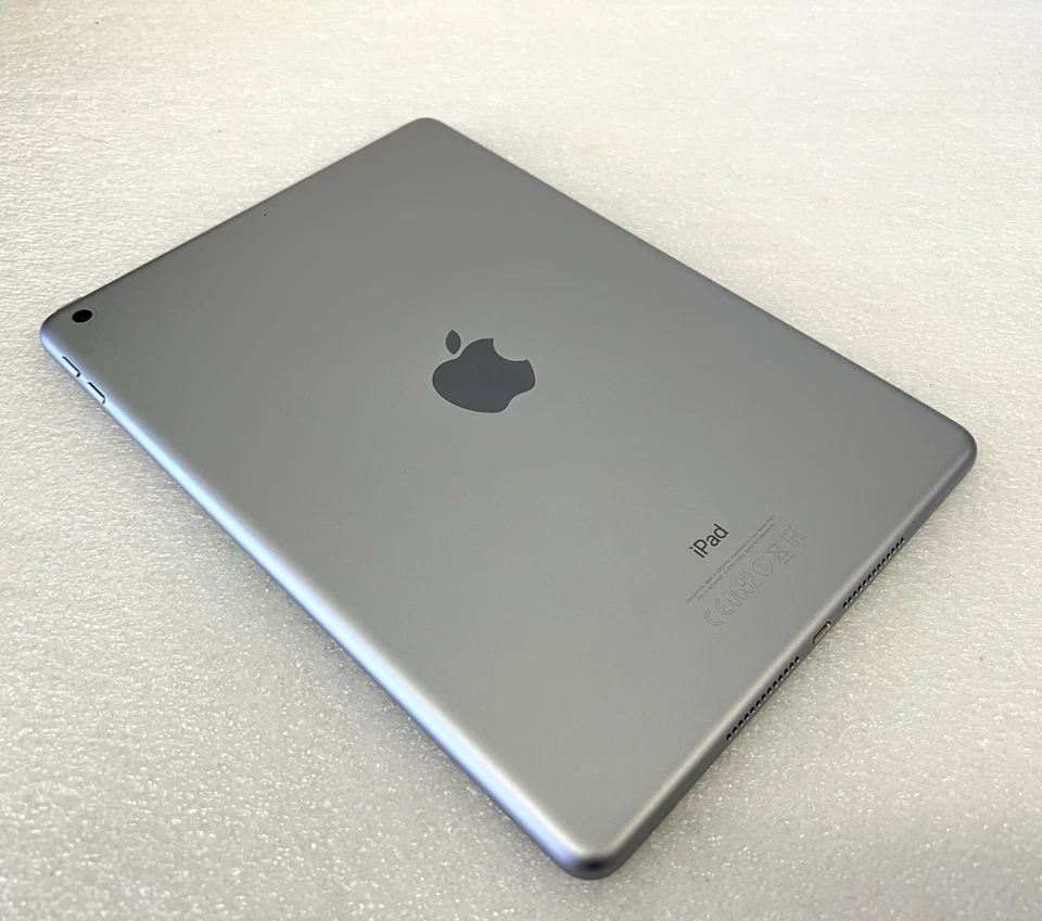 Apple iPad 5 A1822 5th Gen 128GB Wi-Fi Touch ID iOS Apple A9 Space Grey 9.7"GOOD - Image 3 of 4