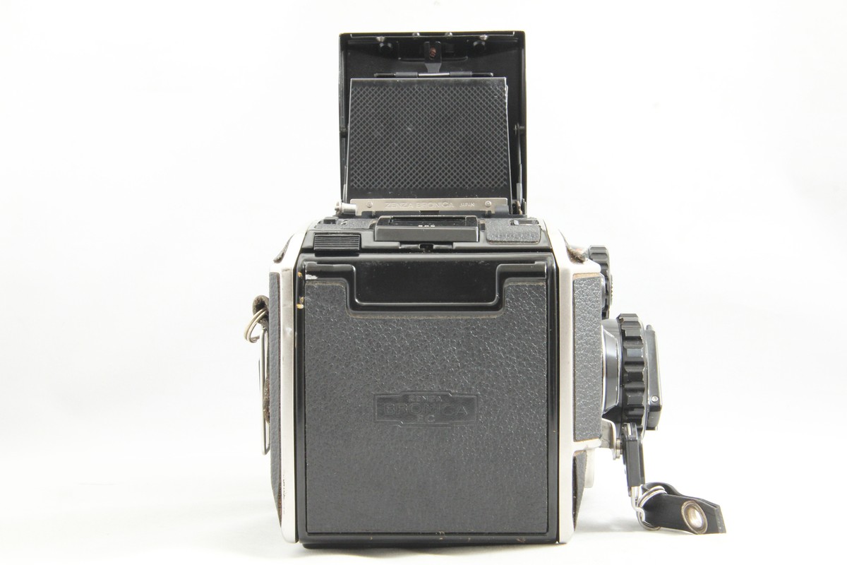 Exc Zenza Bronica EC TL Medium Format Film Camera w/ NIKKOR Exc Zenza Bronica EC TL Medium Format Film Camera w/ NIKKOR