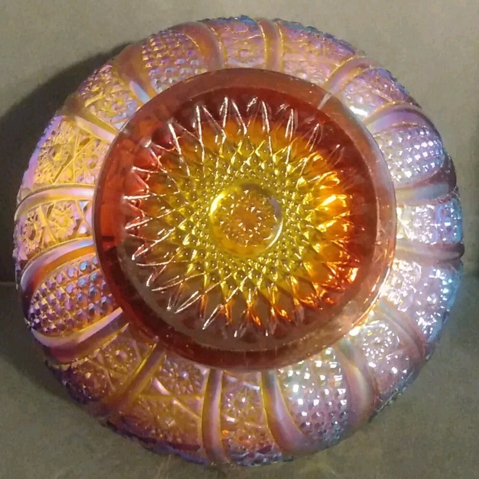 Vintage Imperial Glass Amberina Daisy & Button Carnival Bowl 8.25" Dia