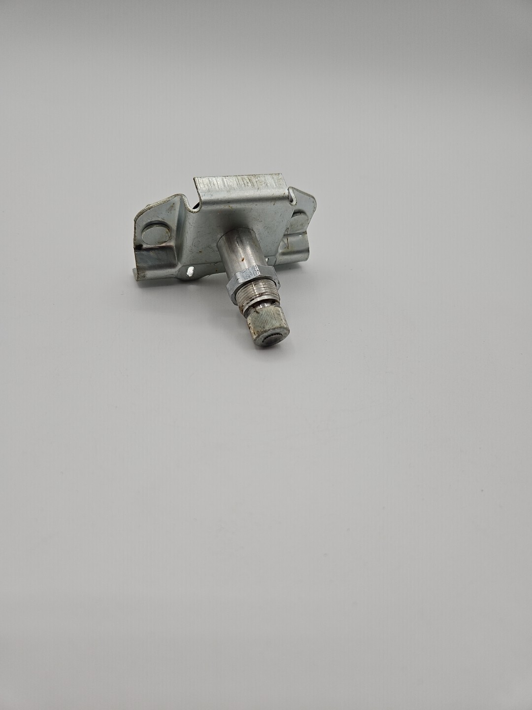 ROLLS ROYCE & BENTLEY WINDSCREEN WIPER WHEELBOX (UD17593)