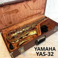 YAMAHA YAS-32 Alto Saxophone