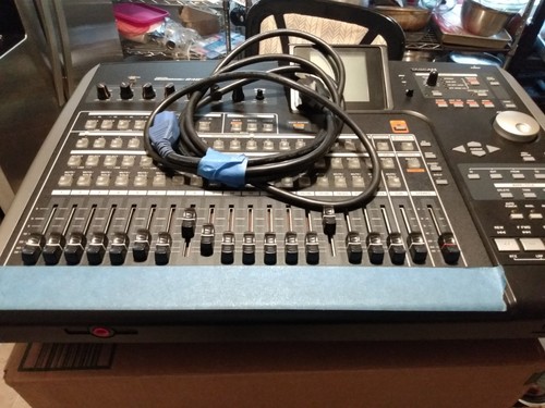 TASCAM Digital Portastudio 2488 NEO CD Writer/Burner - Picture 5 of 7