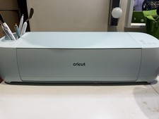 Cricut Explore 3 Digital Cutting and Printing Machine with vinyl