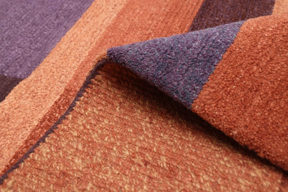 4'0" x 5'11" Hand Knotted Area Rug Traditional Oriental Wool Carpet - Image 4 of 4