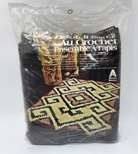 Vogart Crafts Hook It Rug Kit 4306 Southwestern Royal Aztec Retro 20" x 27"
