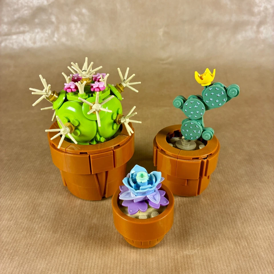 LEGO Botanicals 10329 Tiny Plants, Foto 3 von 5