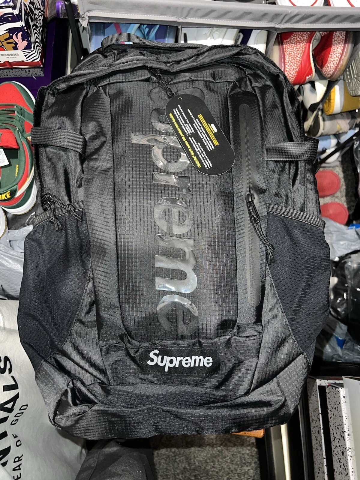 Sac à dos Supreme SS21 noir NEUF JAMAIS UTILISÉ