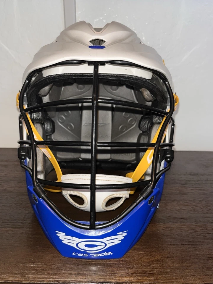 Cascade PRO7 Lacrosse Helmet White w/ Blue - Image 3 of 4
