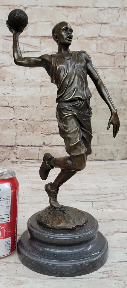 BALONCESTO BRONCE ESCULTURA FIGURA TROFEO HECHO A MANO GRAN CALIDAD TRABAJO HOGAR DECORACIÓN Foto 2 de 4