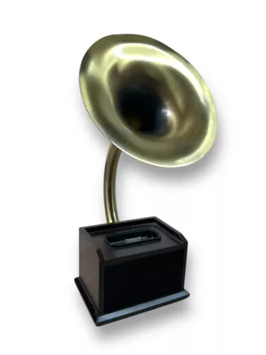 IPOD GRAMOPHONE MP3 MUSIC SPEAKER  AMPLIFIER 13" TALL