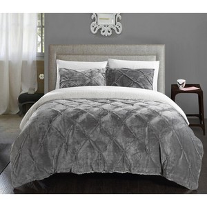 7 pc bed in a bag gray queen faux fur bedding comforter set 2 shams faux fur fitted sheet