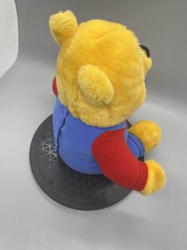 Disney Winnie the Pooh Wiggle Nose Giggle Talking Plush Toy WORKS Vintage 1997 - Picture 10 of 11