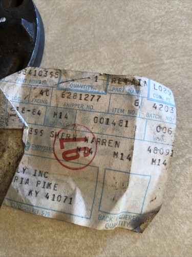 NOS 1969-74 383 Chrysler 4-Speed Trans Front Bearing Retainer 3410395 - Picture 2 of 12