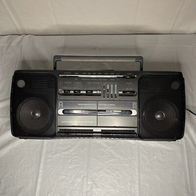 Vintage GE Boombox Radio Cassette Tape Player Model 3-5456A