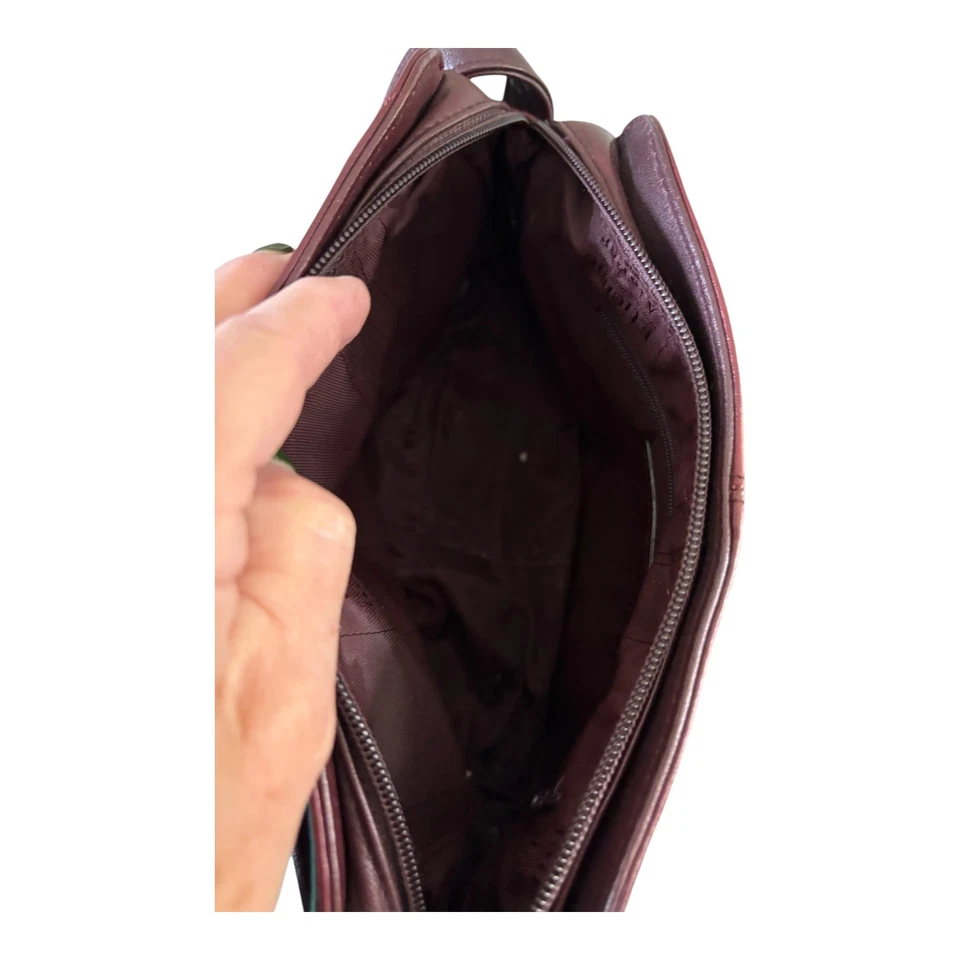 Vintage Burgundy Etienne Aigner Leather Shoulder Bag - Image 3 of 4