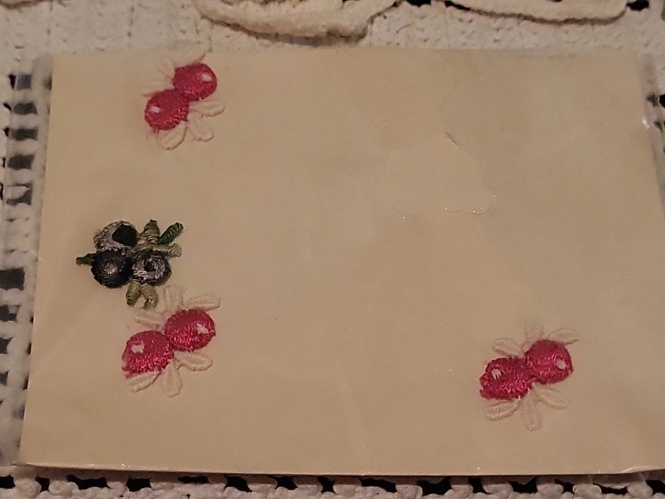 Лот винтажных миниатюрных вышитых нашивок аппликации цветы миниатюрные слоны - Изображение 4 из 4