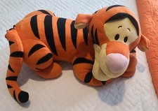 Vintage Fisher Price Jumbo Lounging Tigger 30" Plush Winnie The Pooh '01 Disney