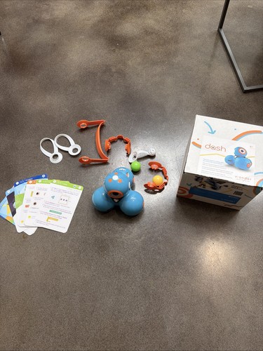 Wonder Workshop Dash Smart Robot With Accessories DA01 Blue - TESTED - WORKS