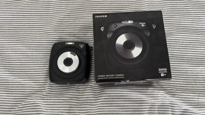 Fujifilm Instax SQUARE SQ10 Hybrid Sofortbildkamera   Top Zustand