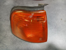 Clignotant Audi 80