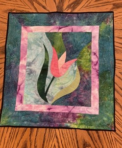 Handmade Quilted Table Topper 🌷Tulip with Batik  Fabrics🌷machine quilted🌷