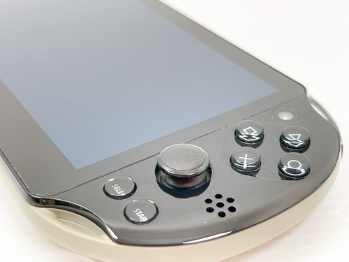 Console PS Vita PCH 2000 ZA16 Khaki Black ricondizionata buone condizioni testata - Foto 19 di 21