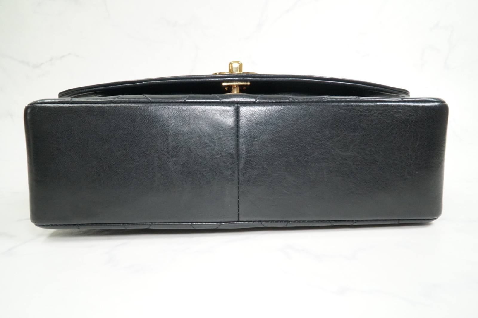 [VERY GOOD] CHANEL Vintage Diana Matelasse Chain Shoulder Bag Black Lambskin image 6