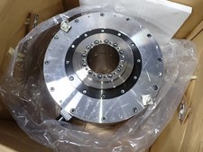 YASKAWA ELECTRIC SGMCS-80M3A31 AC SERVO MOTOR 01261130016