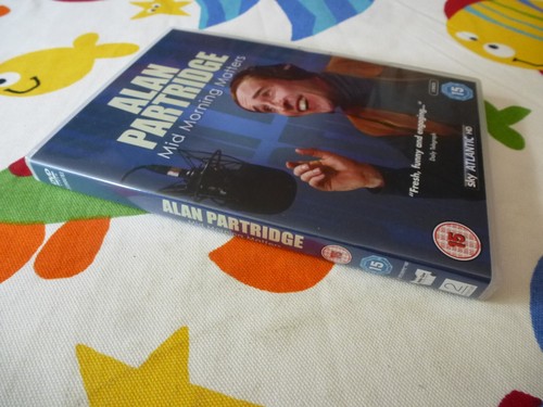 ALAN PARTRIDGE MID MORNING MATTERS 2012 X2 DVD DISC SET REGION 2 UK PAL FORMAT - Imagen 2 de 4