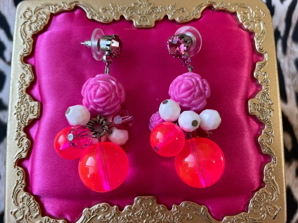 Tarina Tarantino Electro Cameo Acid Hot Pink Rose Lucite White Cluster Earrings