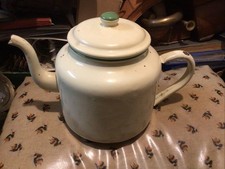 Lovely Old Vintage Cream And Green Enamel 8 Cup Teapot ,village Hall Fete Etc