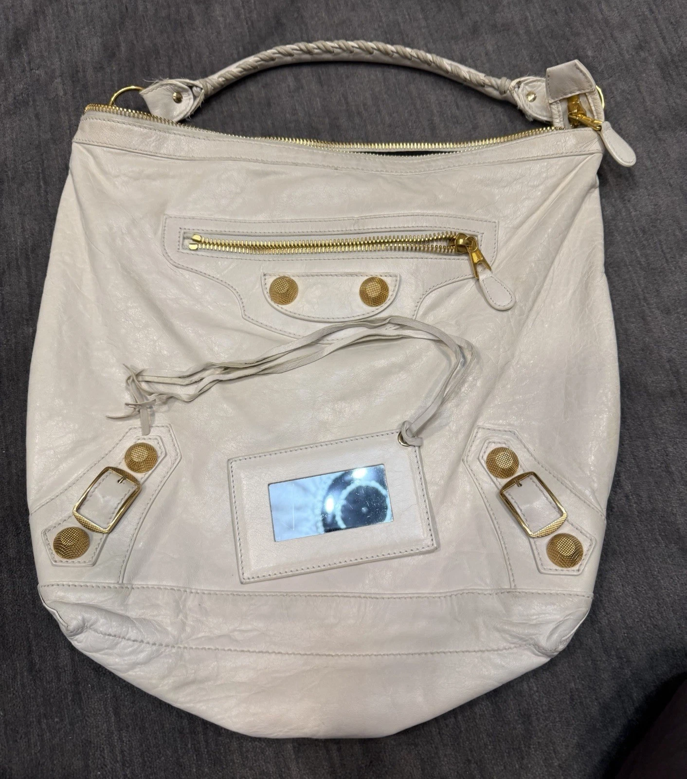 Balenciaga — Balenciaga White Chèvre Leather Giant Gold Hardware Vintage Day Bag