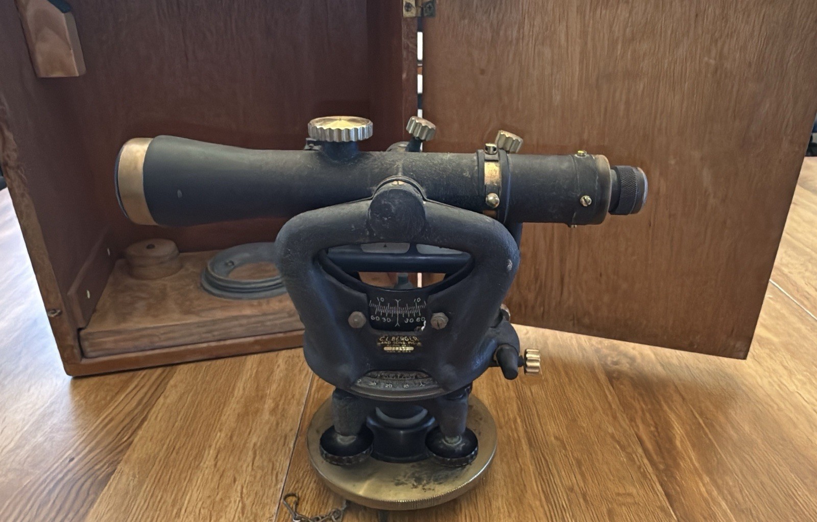 Antique Vintage C. L. Berger & Sons Transit w/ Wooden Case Boston, MA USA