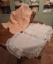 Antico Porta Enfant Lino ricamo Mano e Coperta Battesimo Seta A Mano(materasso).