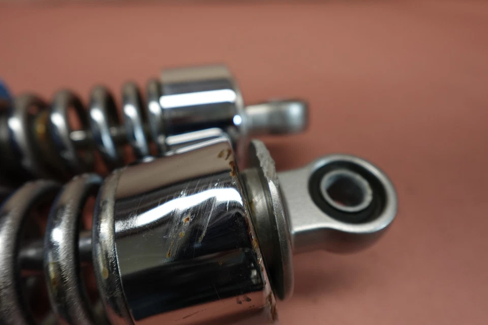 Suspensión amortiguador trasero izquierdo derecho Triumph Bonneville T100 2009-2016 Foto 4 de 4